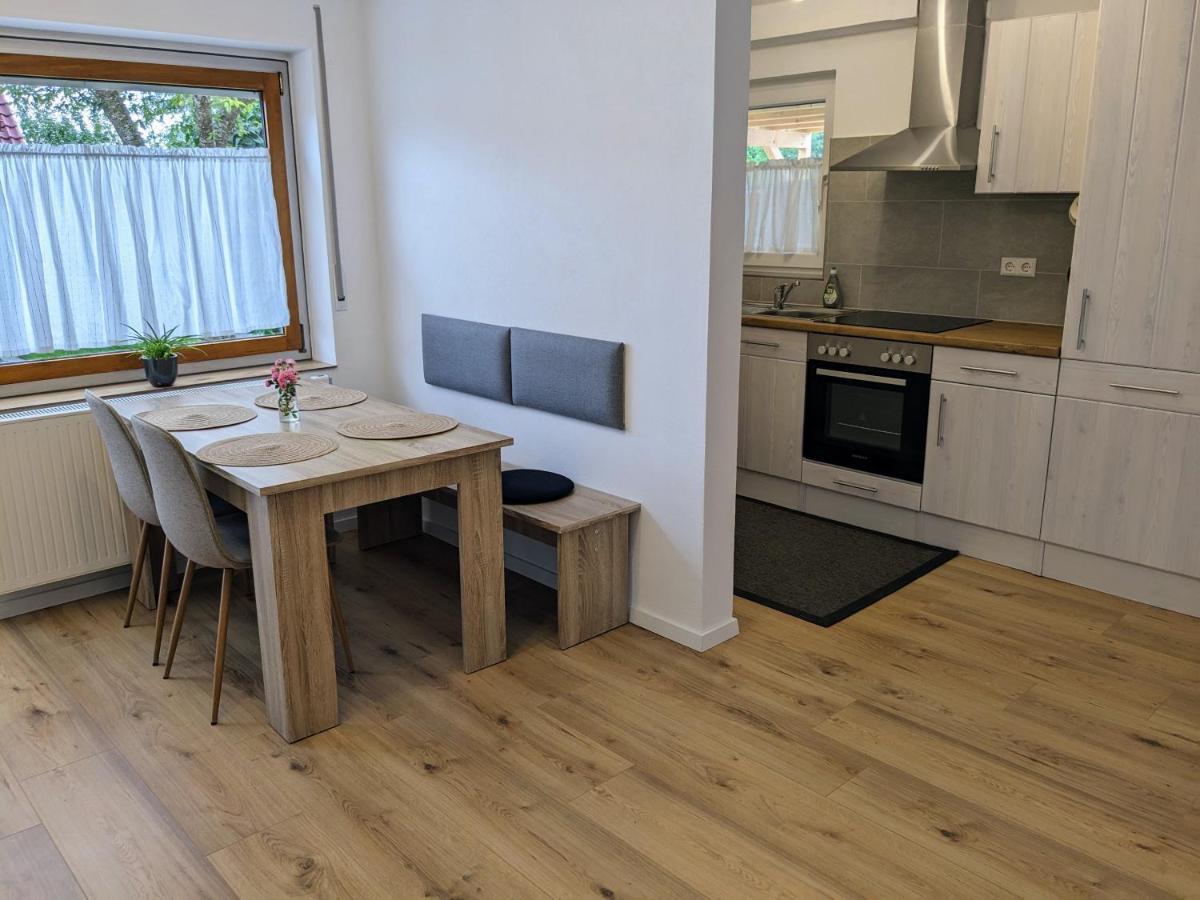 Ferienwohnung Am Alenberg Мюнзинген Экстерьер фото